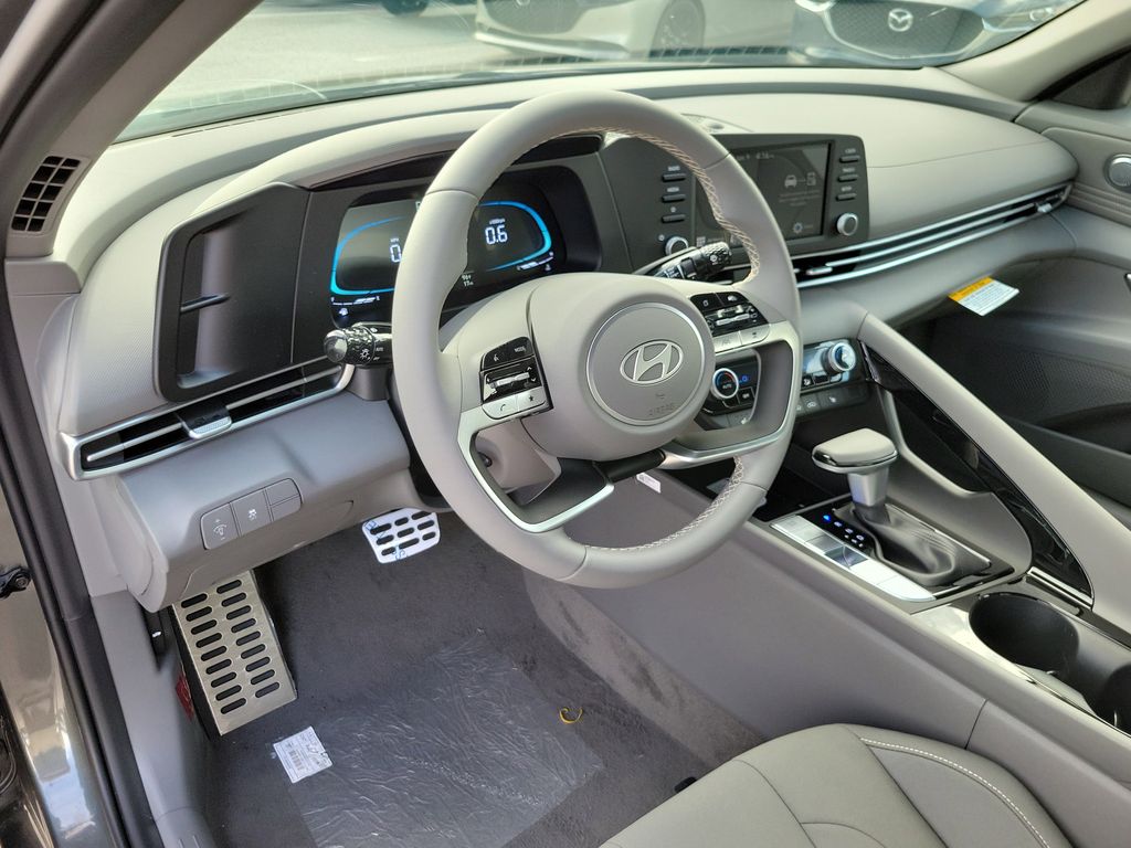 Thumbnail: 2026 Hyundai Elantra - 11