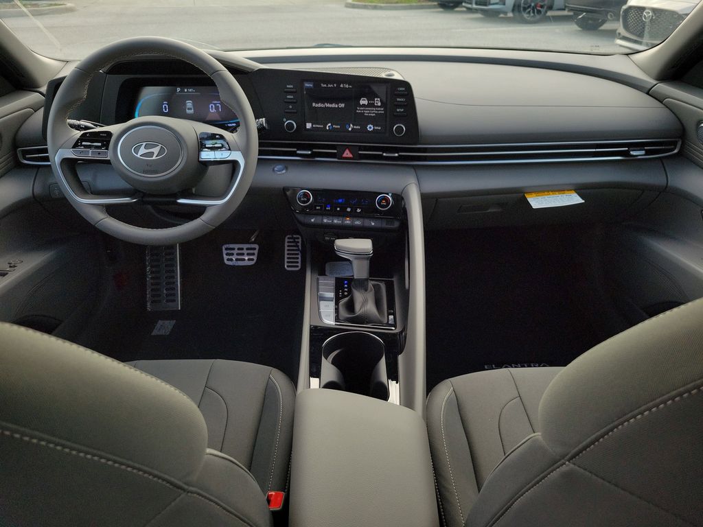 Thumbnail: 2026 Hyundai Elantra - 2