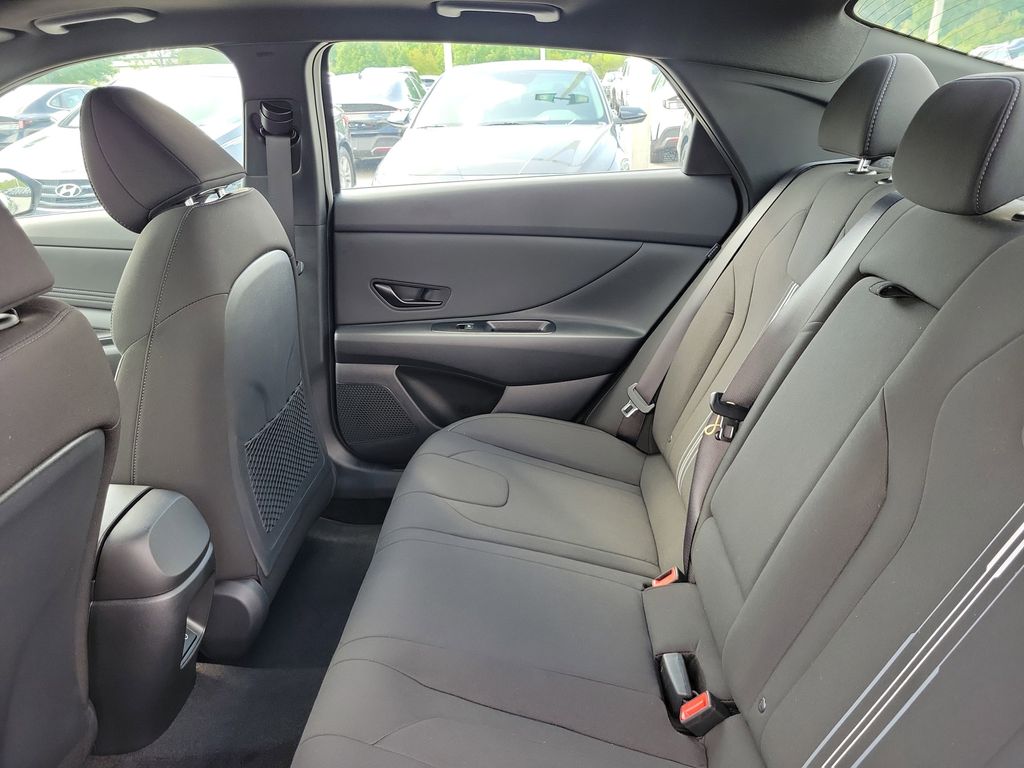 Thumbnail: 2026 Hyundai Elantra - 8