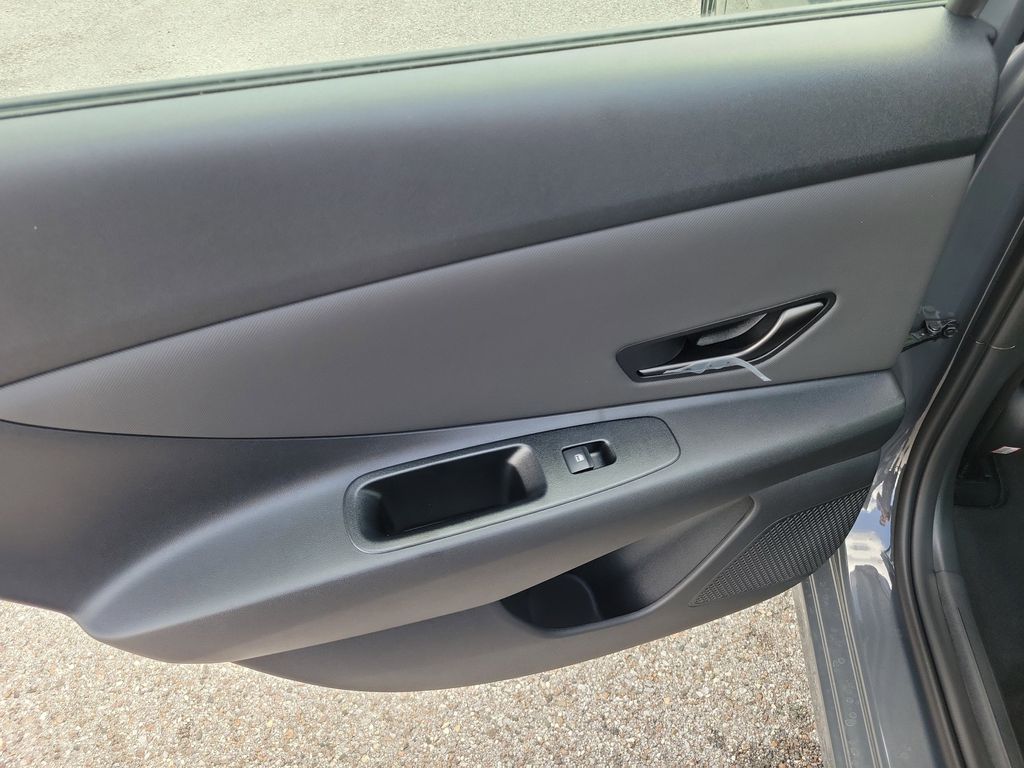 Thumbnail: 2026 Hyundai Elantra - 18