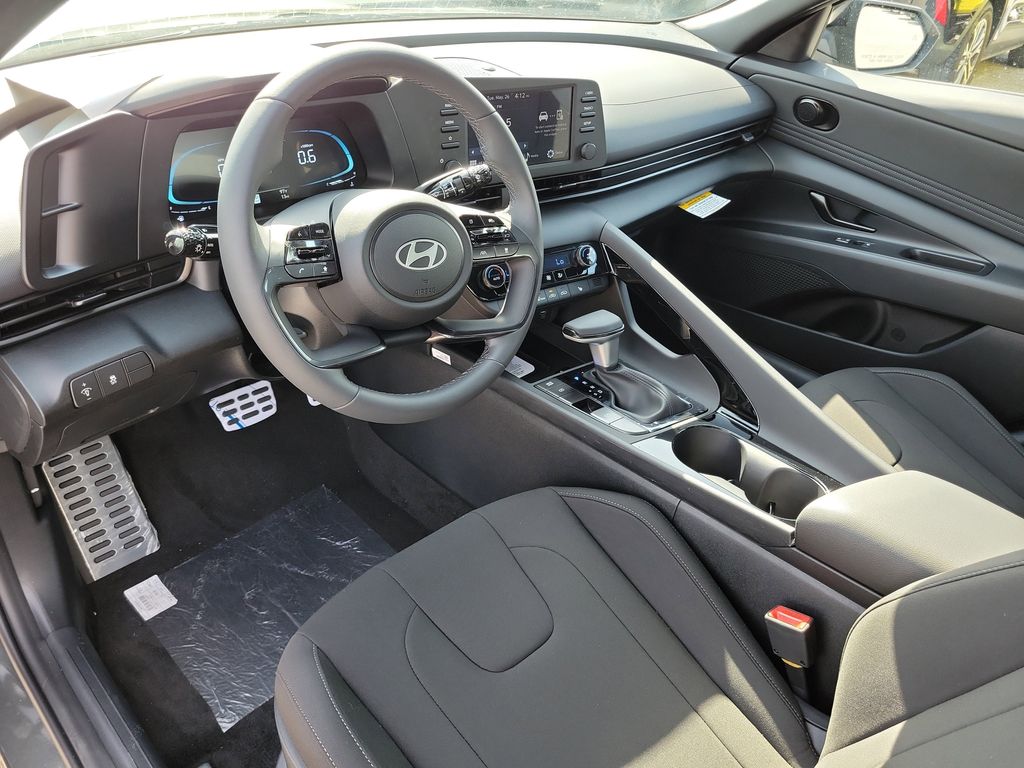 Thumbnail: 2026 Hyundai Elantra - 8