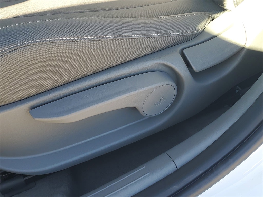 Thumbnail: 2026 Hyundai Elantra - 23