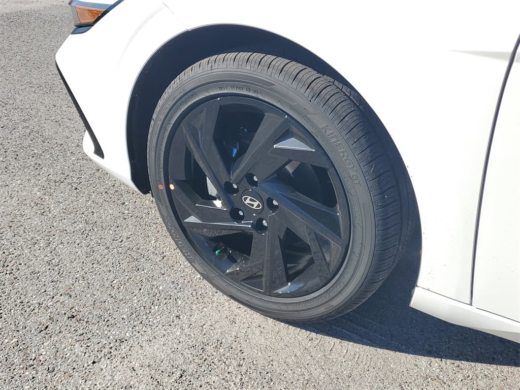 Thumbnail: 2026 Hyundai Elantra - 6