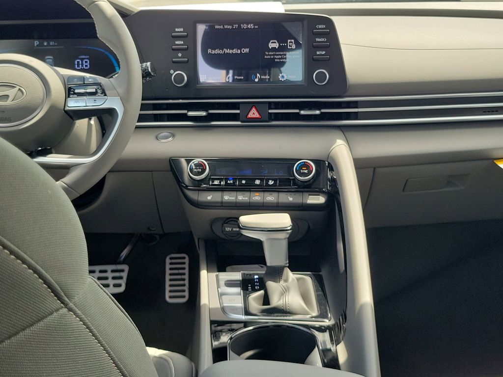 Thumbnail: 2026 Hyundai Elantra - 12