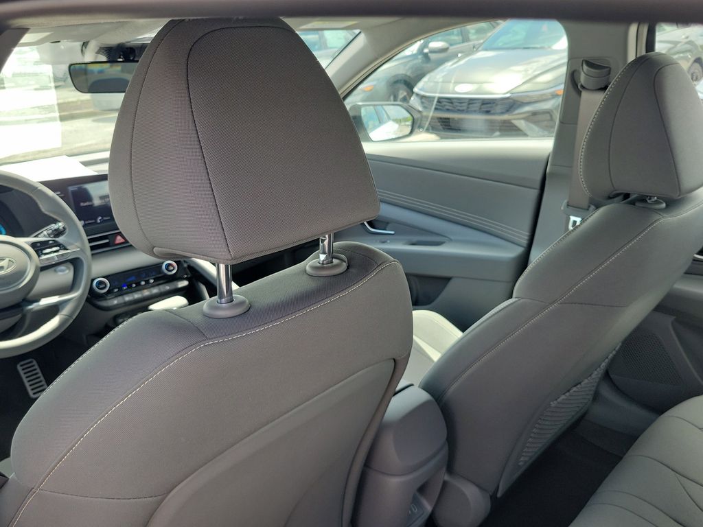 Thumbnail: 2026 Hyundai Elantra - 7