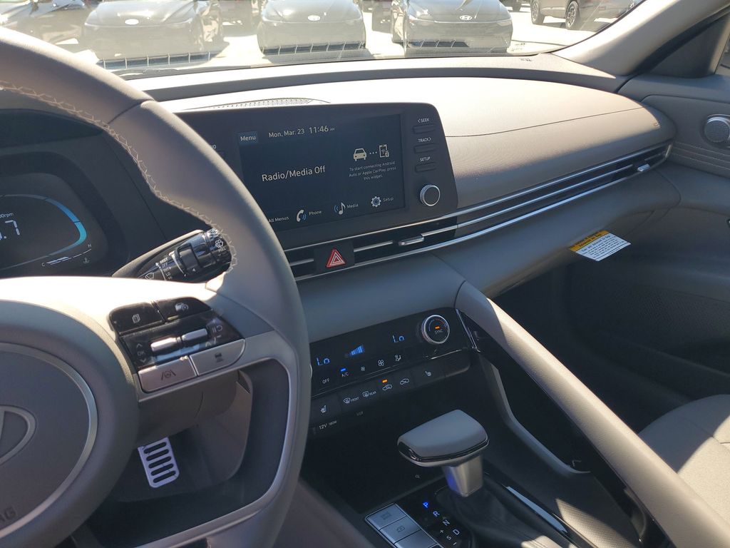 Thumbnail: 2026 Hyundai Elantra - 32
