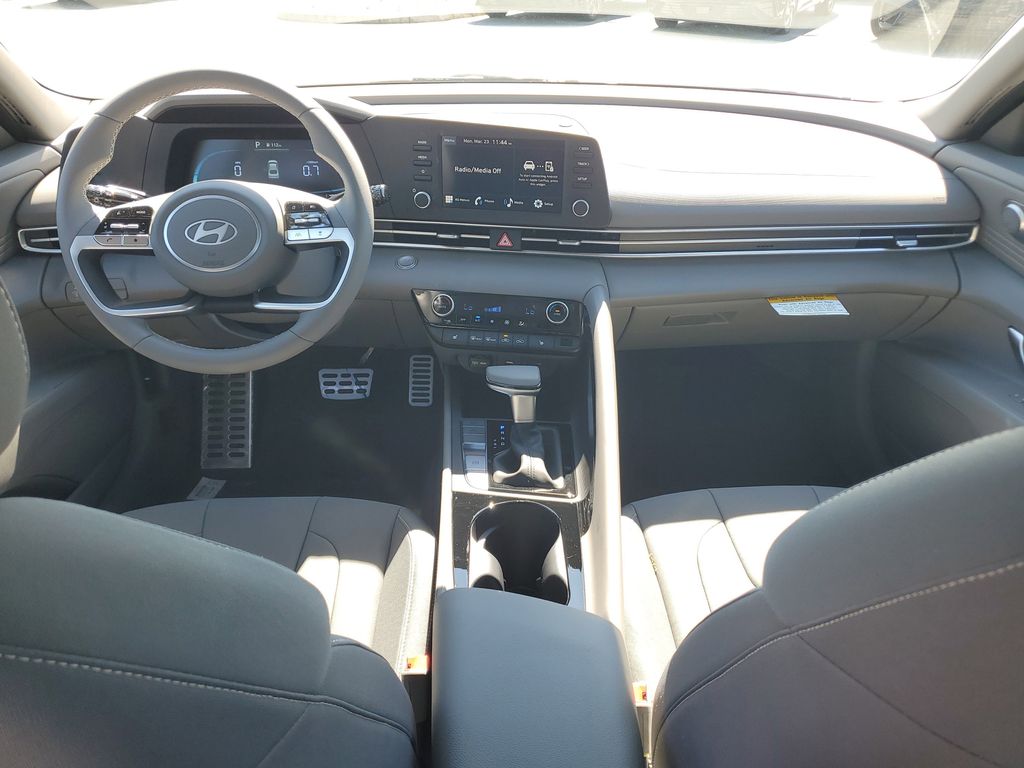 Thumbnail: 2026 Hyundai Elantra - 2