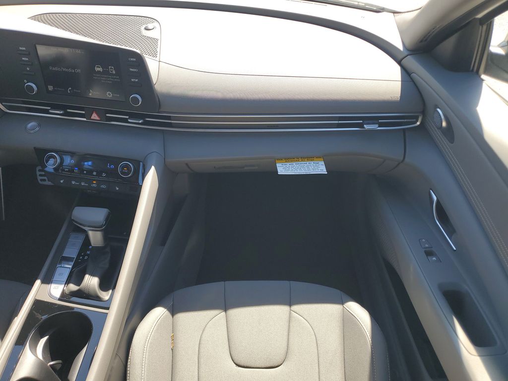Thumbnail: 2026 Hyundai Elantra - 7