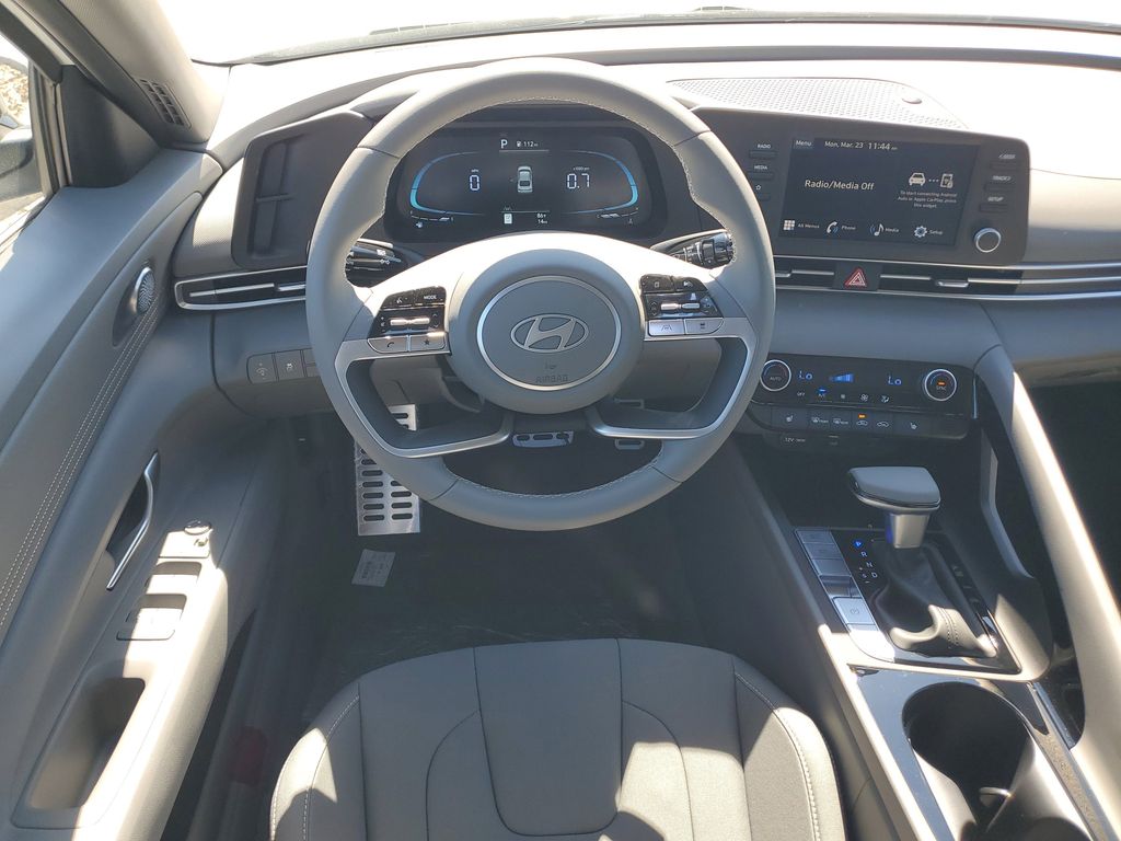 Thumbnail: 2026 Hyundai Elantra - 10