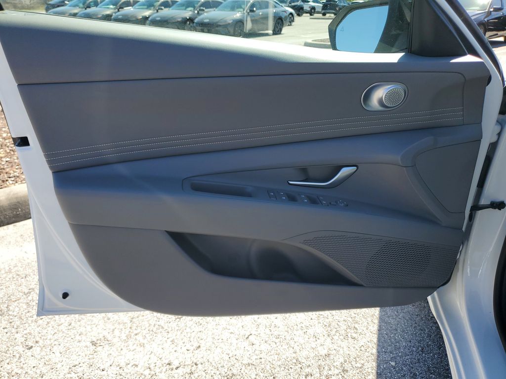Thumbnail: 2026 Hyundai Elantra - 22