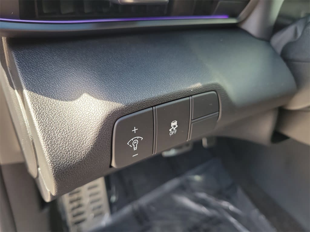 Thumbnail: 2025 Hyundai Elantra - 26