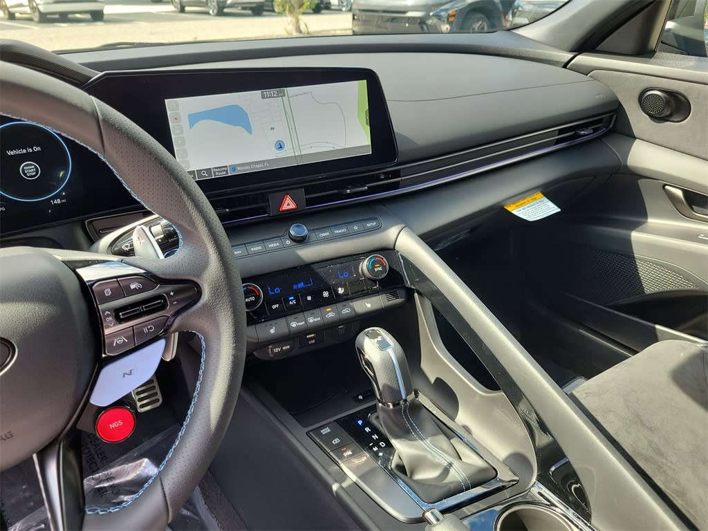 Thumbnail: 2025 Hyundai Elantra - 32