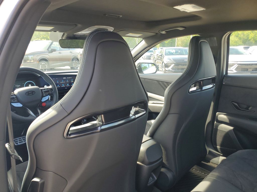 Thumbnail: 2026 Hyundai Elantra - 9