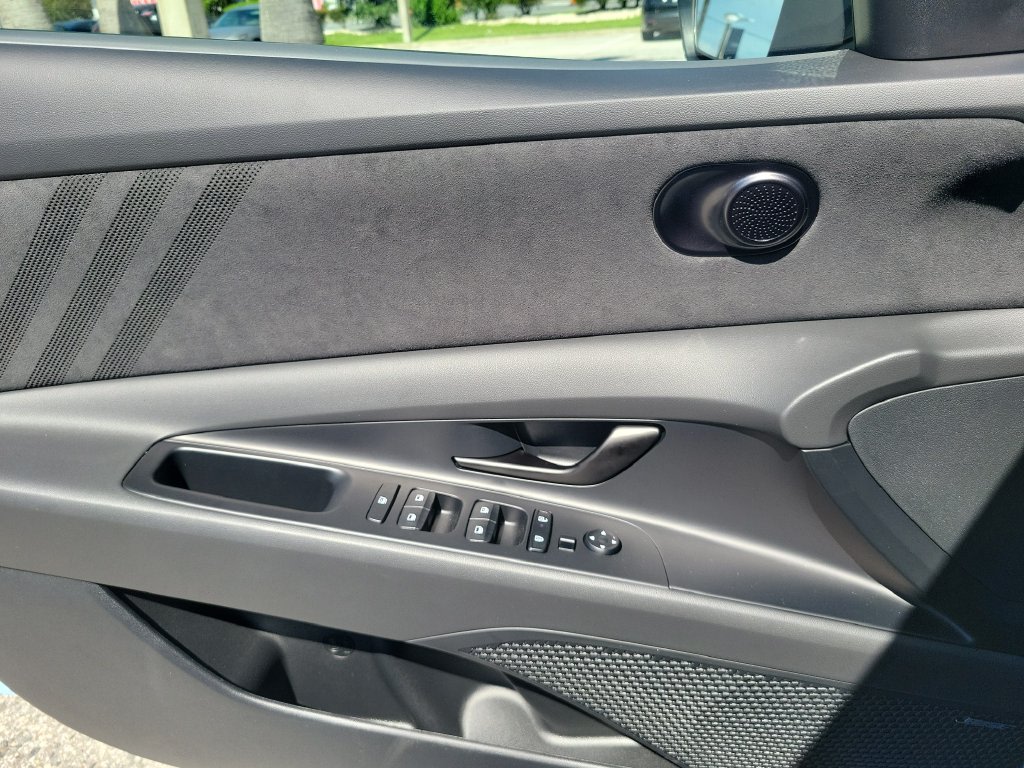 Thumbnail: 2026 Hyundai Elantra - 20