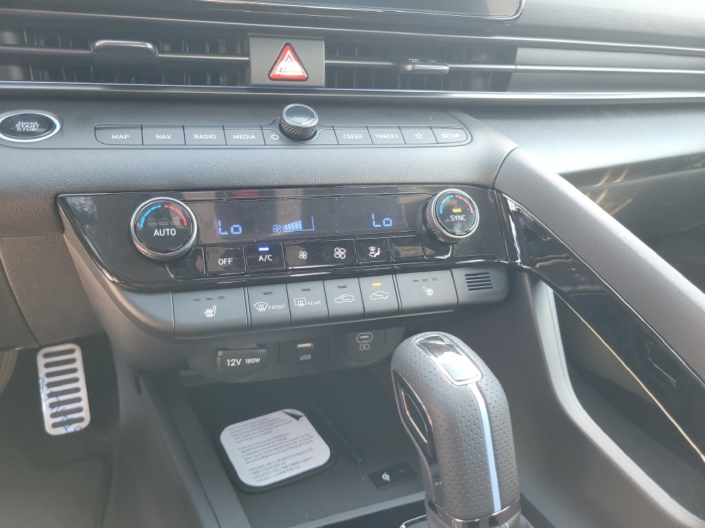 Thumbnail: 2026 Hyundai Elantra - 11