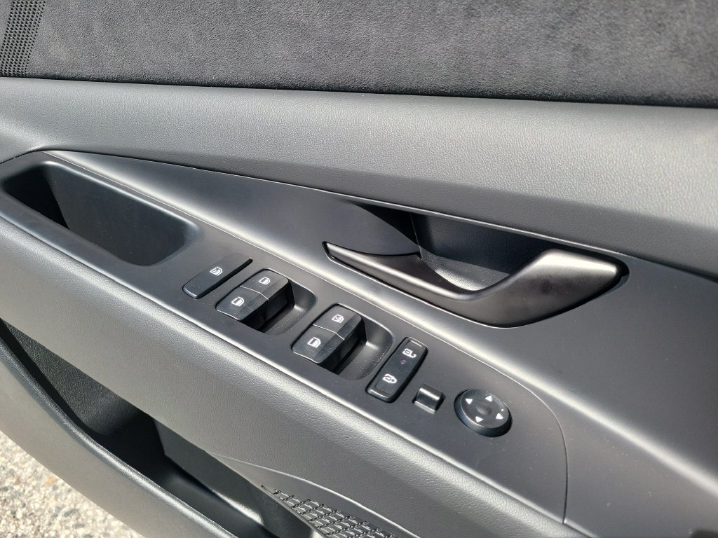 Thumbnail: 2026 Hyundai Elantra - 21