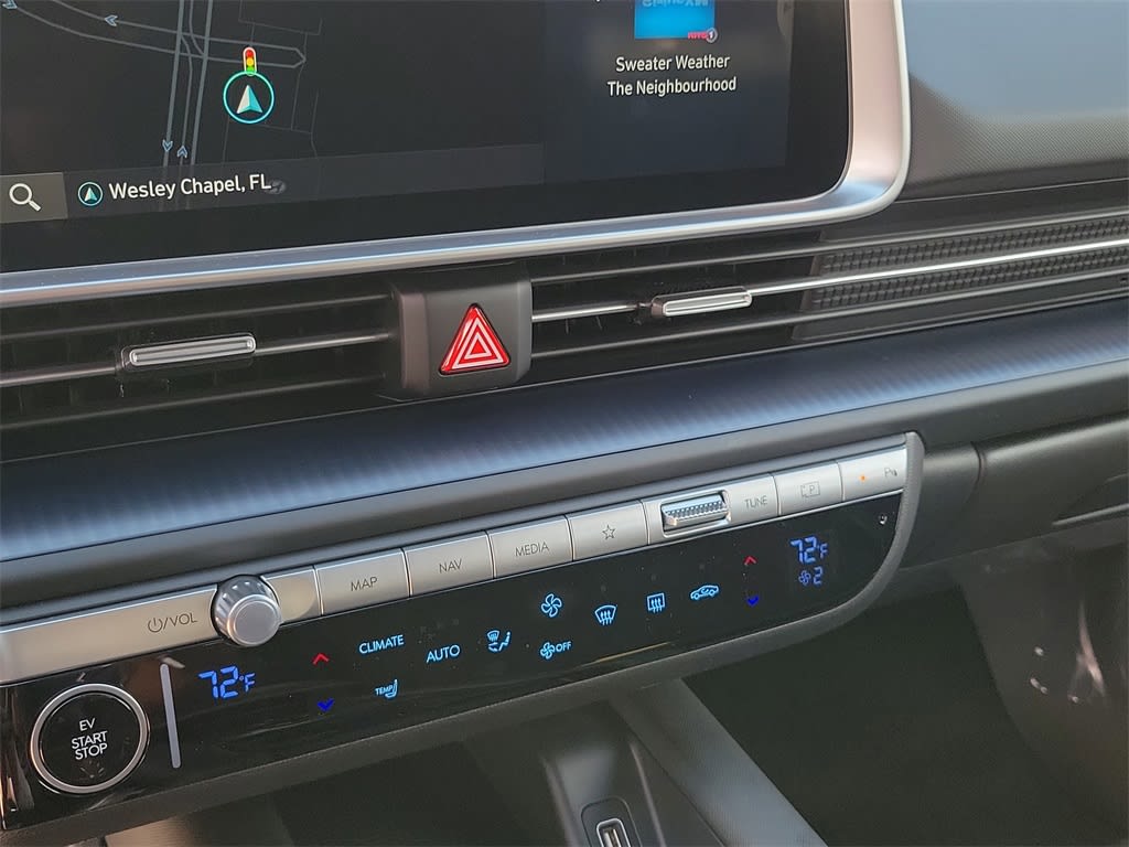 Thumbnail: 2025 Hyundai Ioniq 6 - 30