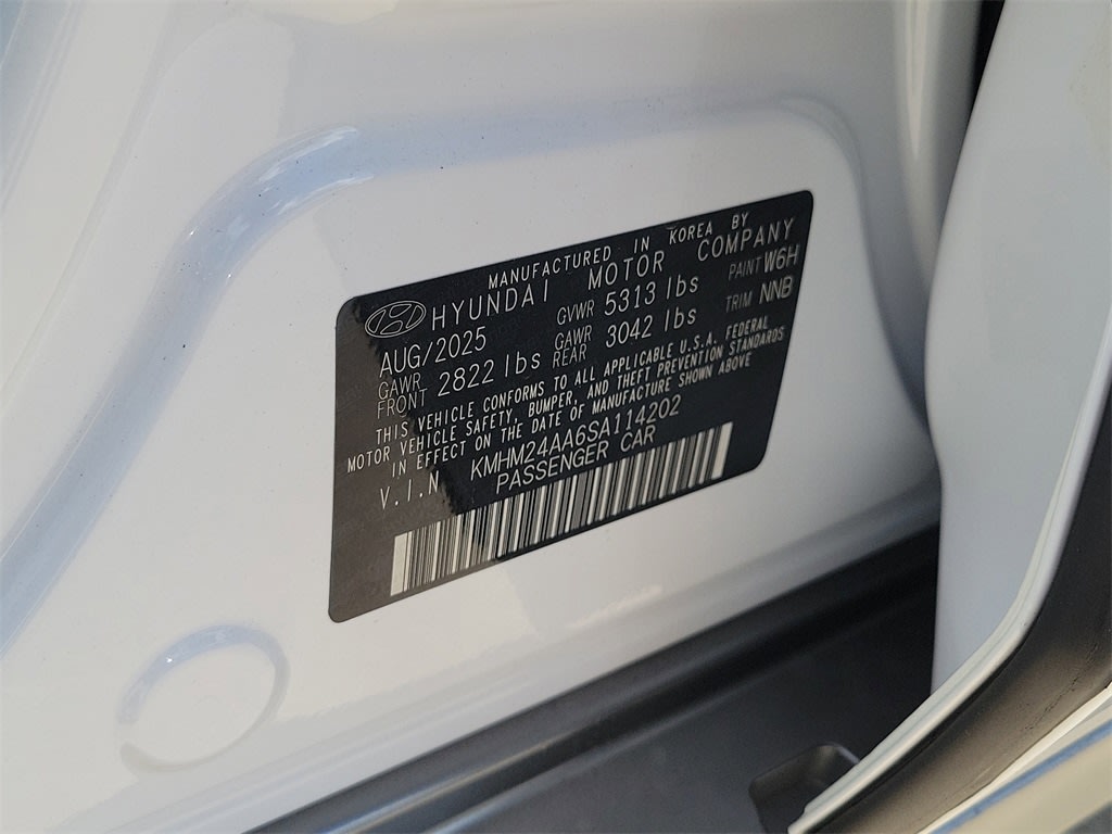 Thumbnail: 2025 Hyundai Ioniq 6 - 17