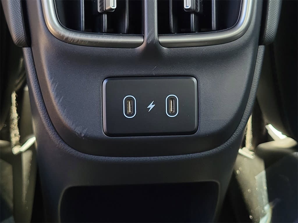 Thumbnail: 2025 Hyundai Ioniq 6 - 21