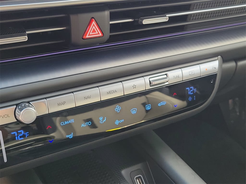 Thumbnail: 2025 Hyundai Ioniq 6 - 29