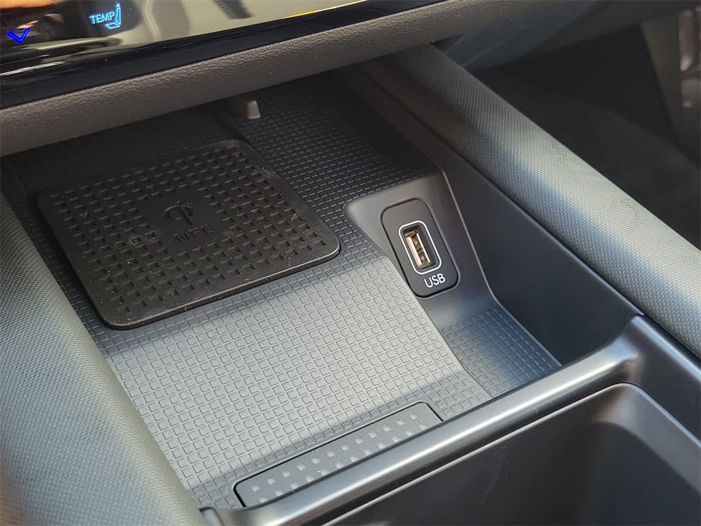 Thumbnail: 2025 Hyundai Ioniq 6 - 13