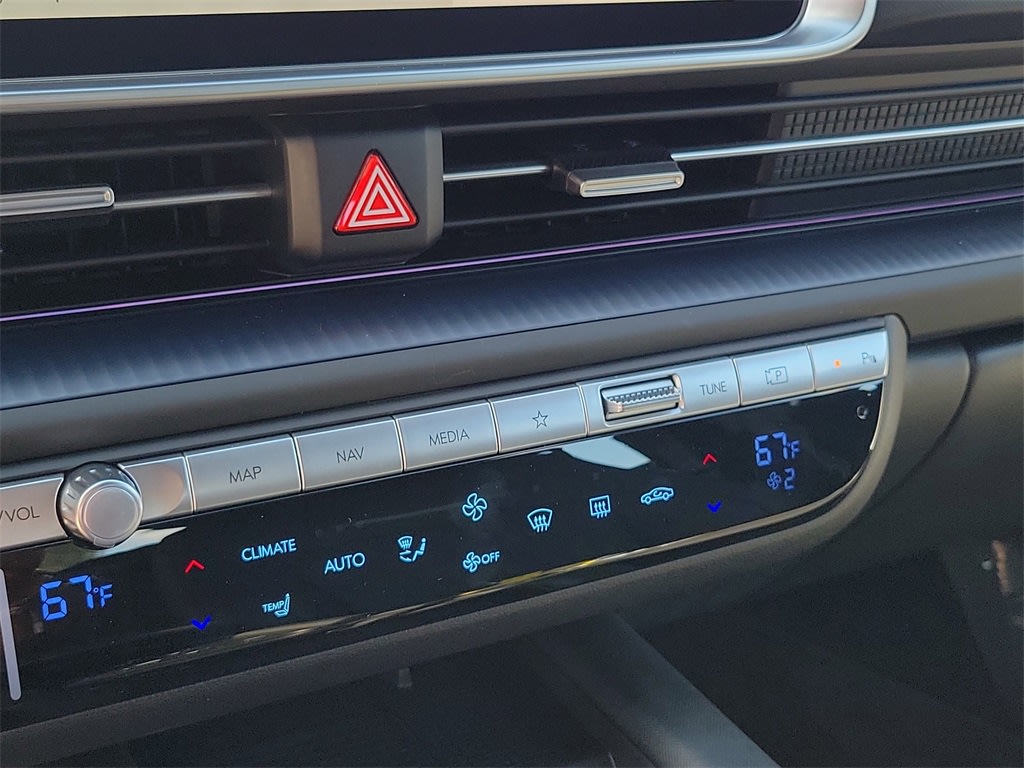 Thumbnail: 2025 Hyundai Ioniq 6 - 28