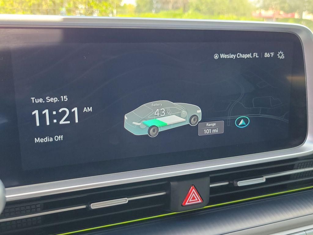 Thumbnail: 2025 Hyundai Ioniq 6 - 12