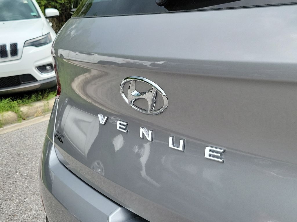 Thumbnail: 2026 Hyundai Venue - 6