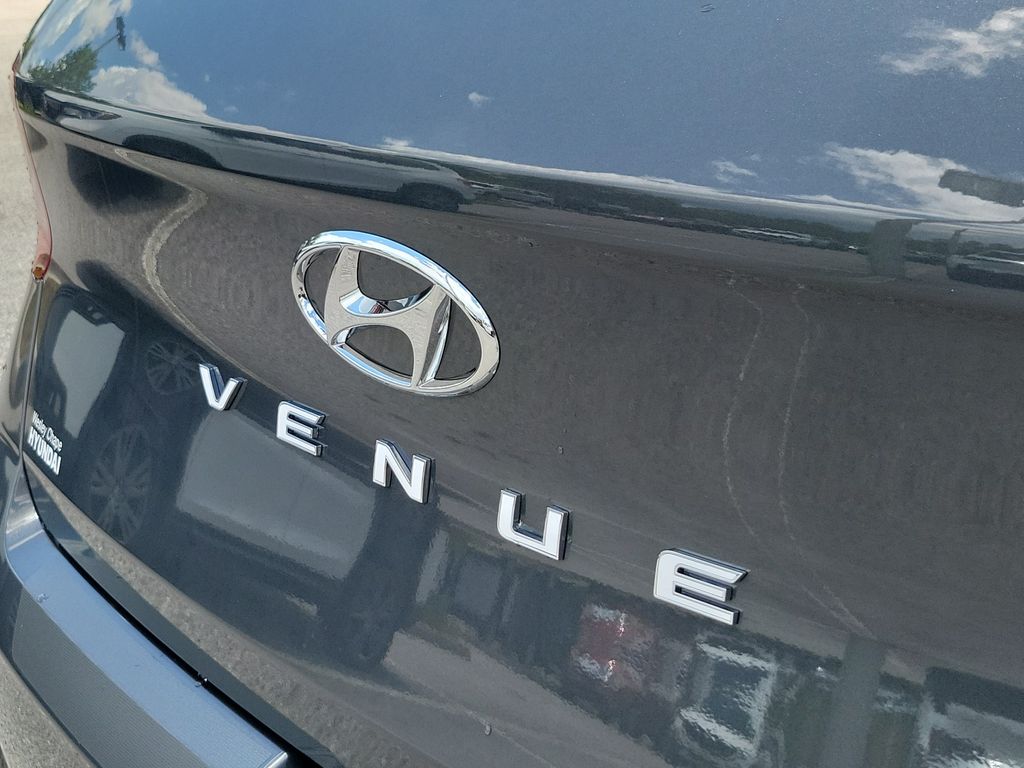 Thumbnail: 2026 Hyundai Venue - 6