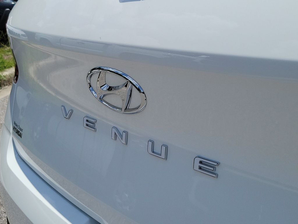 Thumbnail: 2026 Hyundai Venue - 6