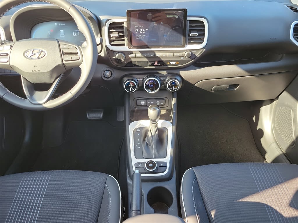 2025 Hyundai Venue Limited 8