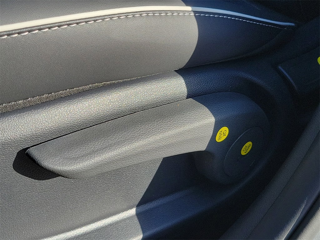 2025 Hyundai Venue Limited 22