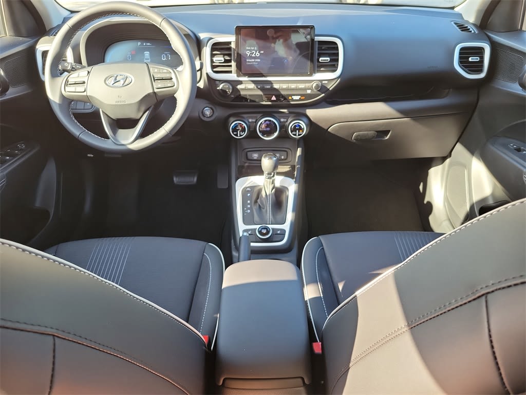 2025 Hyundai Venue Limited 2