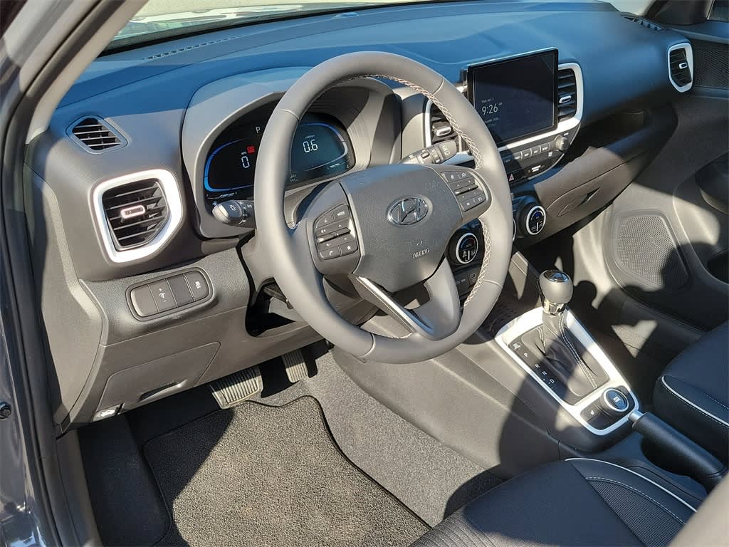 2025 Hyundai Venue Limited 19
