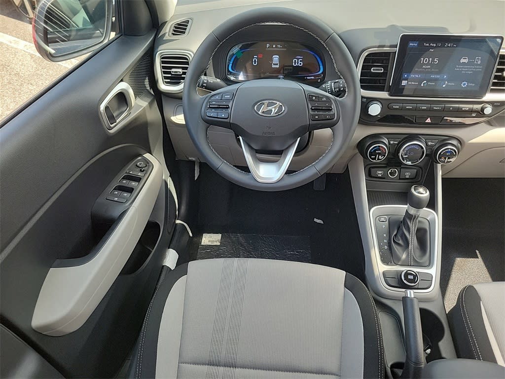 2024 Hyundai Venue SEL 6