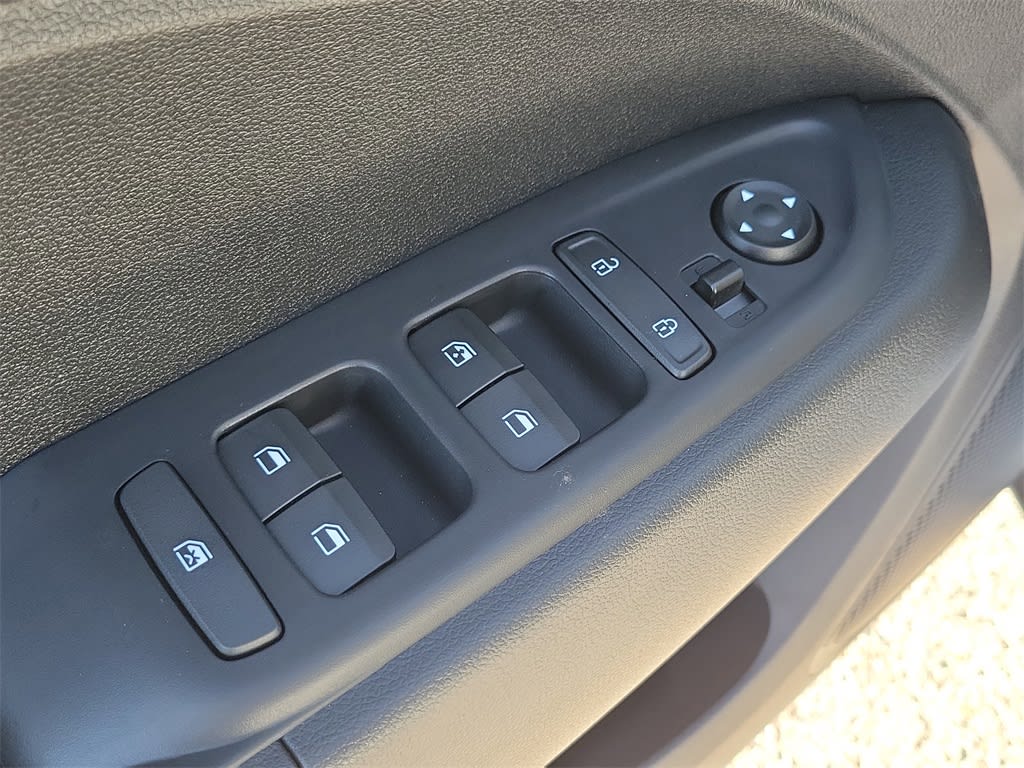 Thumbnail: 2026 Hyundai Venue - 23