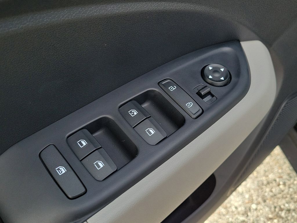 Thumbnail: 2026 Hyundai Venue - 22