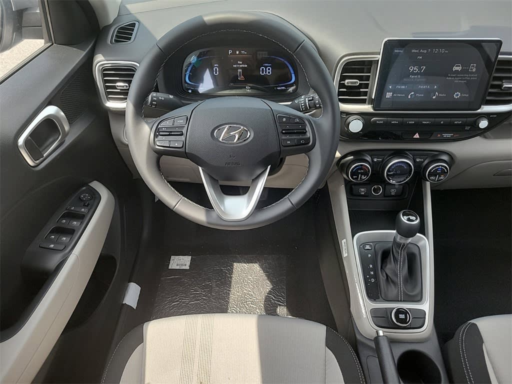 2024 Hyundai Venue SEL 7