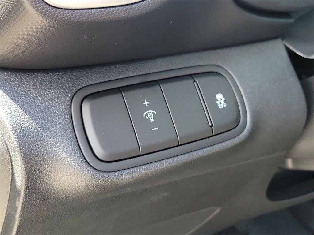 Thumbnail: 2026 Hyundai Venue - 24