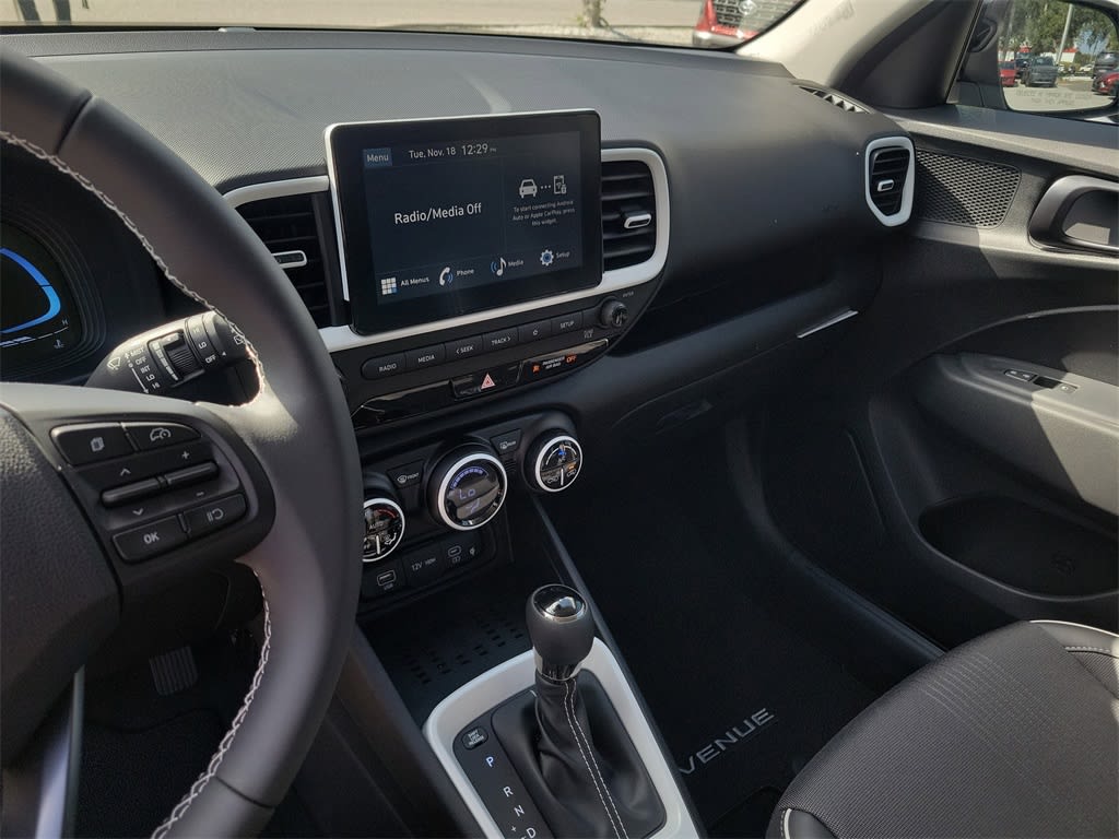 Thumbnail: 2026 Hyundai Venue - 31