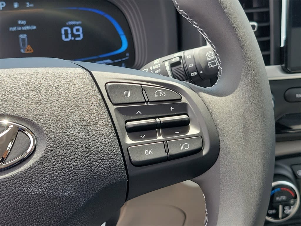 Thumbnail: 2025 Hyundai Venue - 28