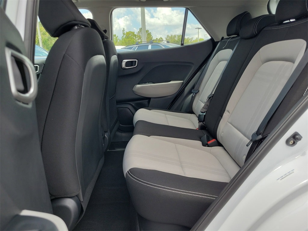 Thumbnail: 2025 Hyundai Venue - 9