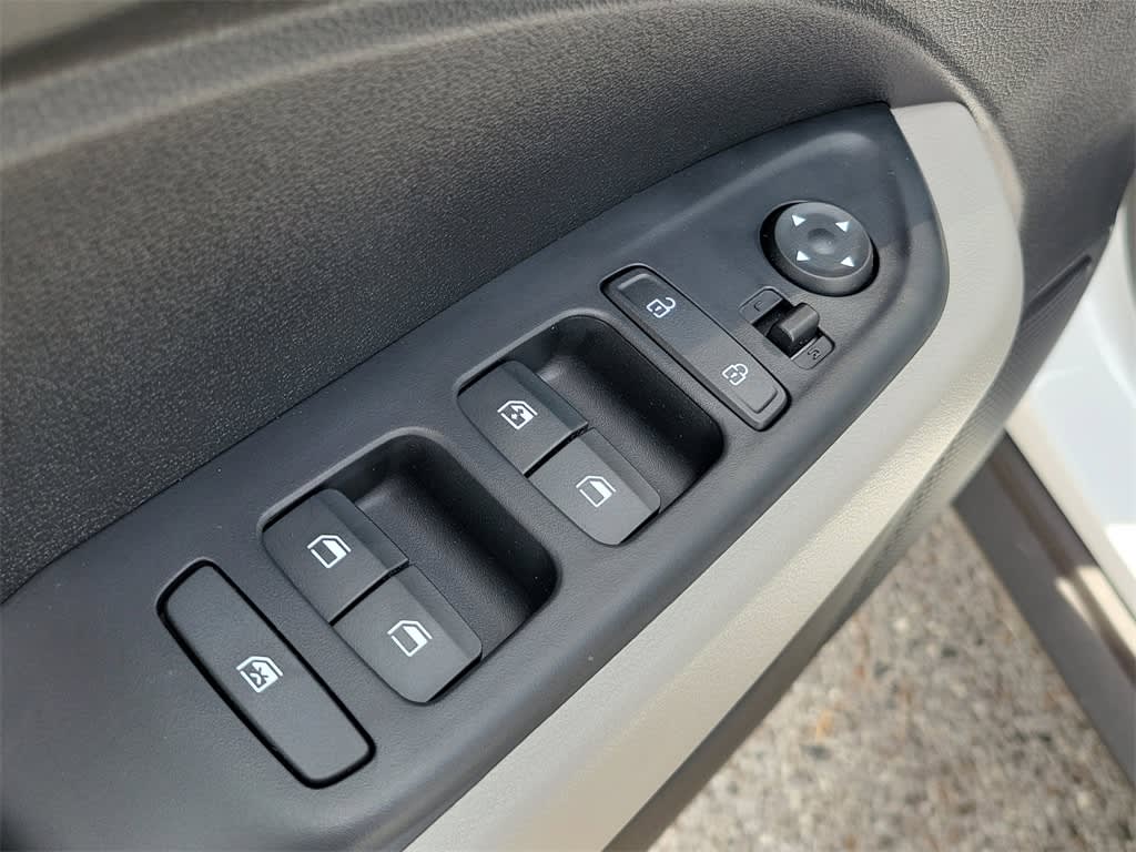 Thumbnail: 2025 Hyundai Venue - 23