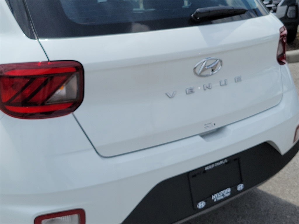 Thumbnail: 2025 Hyundai Venue - 18