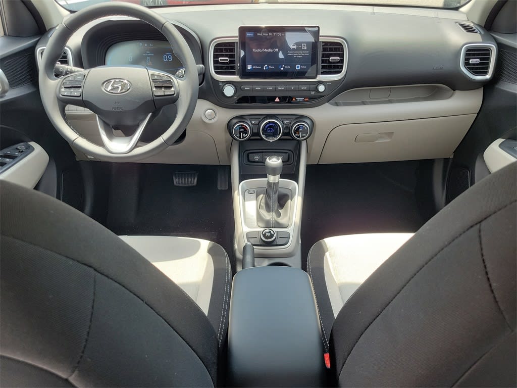 Thumbnail: 2025 Hyundai Venue - 2