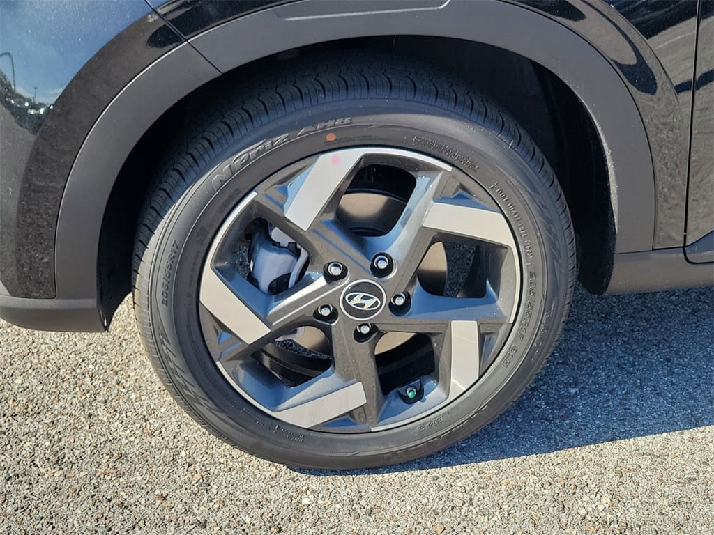 Thumbnail: 2026 Hyundai Venue - 7