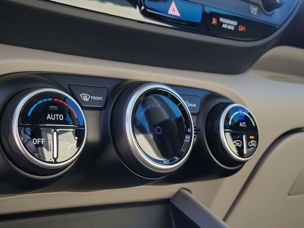 Thumbnail: 2026 Hyundai Venue - 29