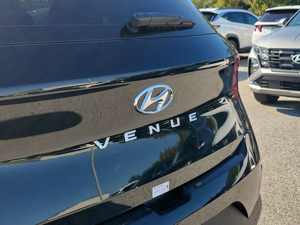 Thumbnail: 2026 Hyundai Venue - 6