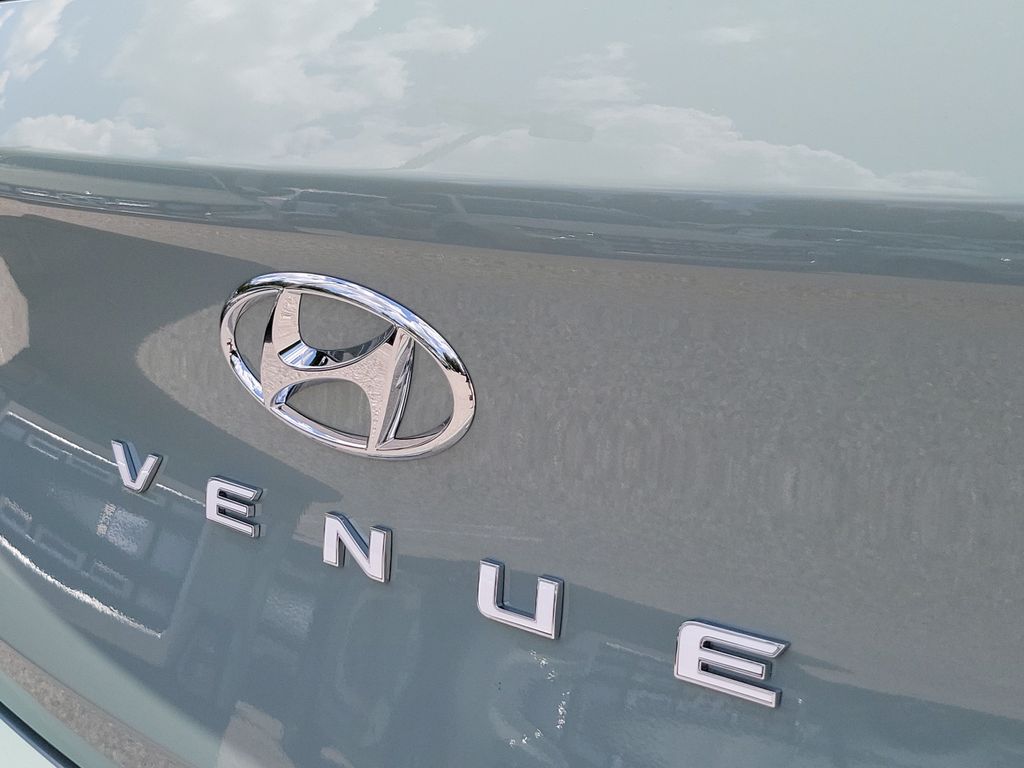 Thumbnail: 2026 Hyundai Venue - 6