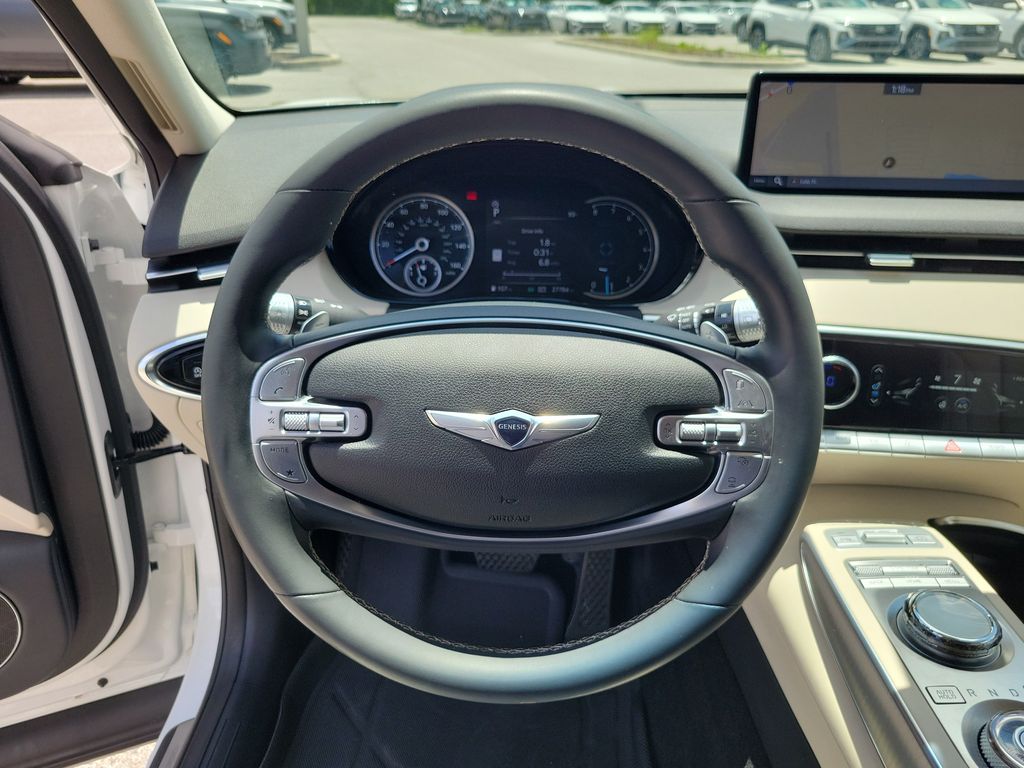 Thumbnail: 2023 Genesis GV70 - 12